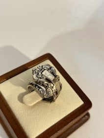 Vintage sterling Silver Ring sz 5