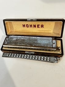 Vintage Hohner Chromatica