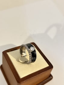 Vintage sterling Silver black enamel Ring sz 10