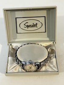 Men's Vintage Timex White & Silver Mechanical Watch With Speidel Stretch Band