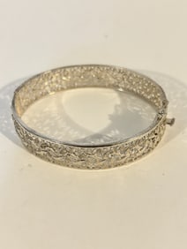Vintage 800 Silver floral filigree hinged Bracelet 8"