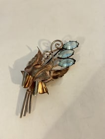 Vintage Sterling Silver Coro Brooch missing a stem
