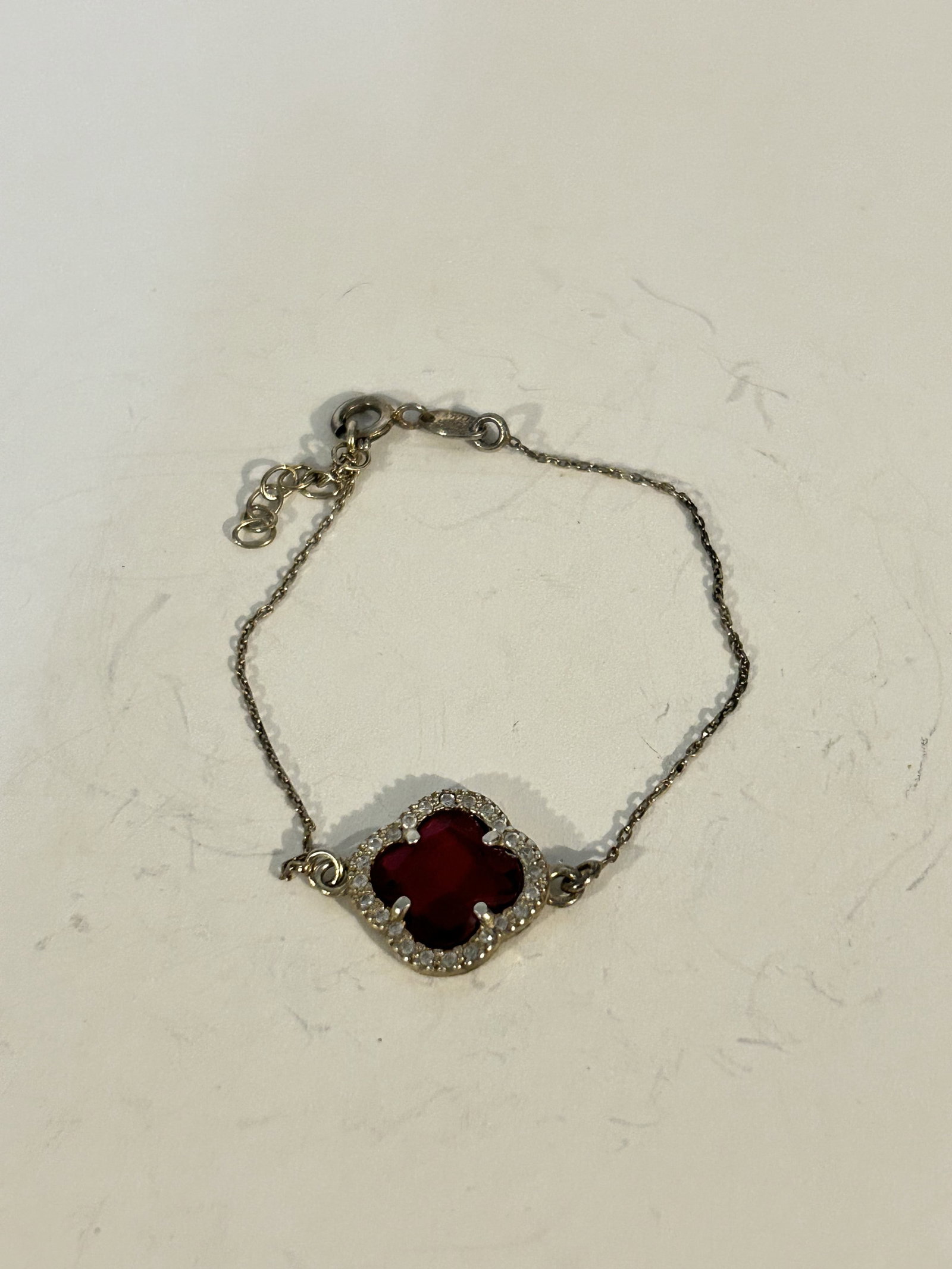 Dyadema Italy Sterling Silver red Crystal Clover Bracelet Silver 7": Dyadema Italy Sterling Silver red Crystal Clover Bracelet Silver 7" Please view all photos as they are part of the description and condition of this Item, Feel free to contact me with questions or pic