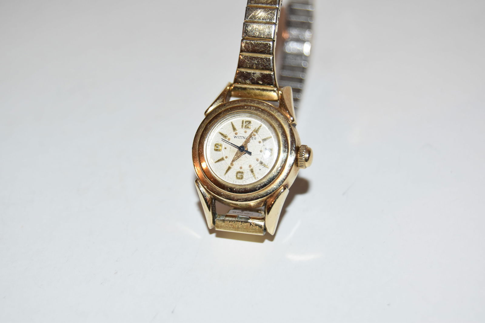Vintage Wittnauer Watch 10K Gold Filled, 17 Jewel- Working In Good Condition (1 of 5)