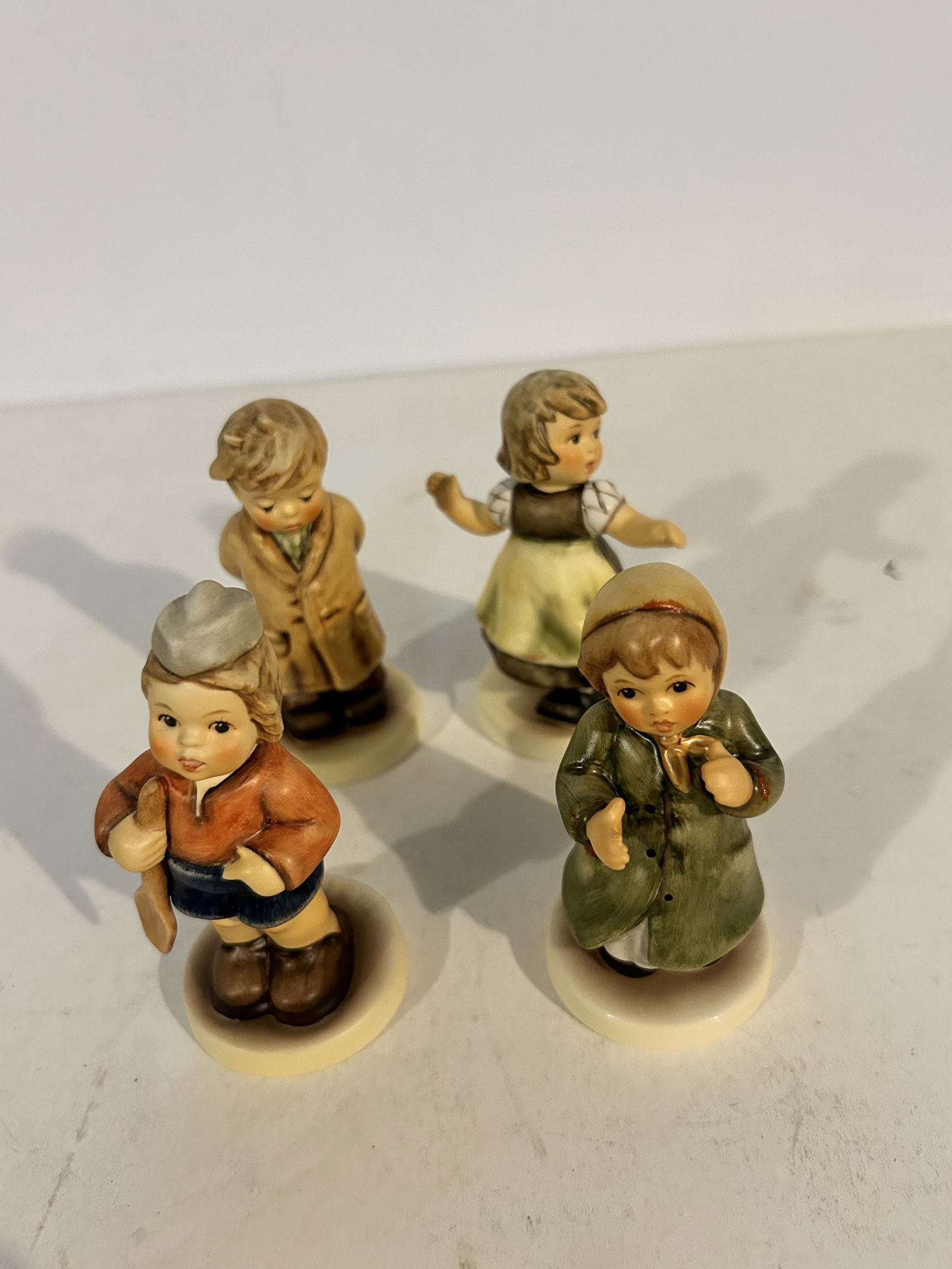 Vintage lot of 4 Hummel figurines #912 #2148 #2183 #845: Vintage lot of 4 Hummel figurines #912 #2148 #2183 #845 Please view all photos as they are part of the description and condition of this Item, Feel free to contact me with questions or picture request