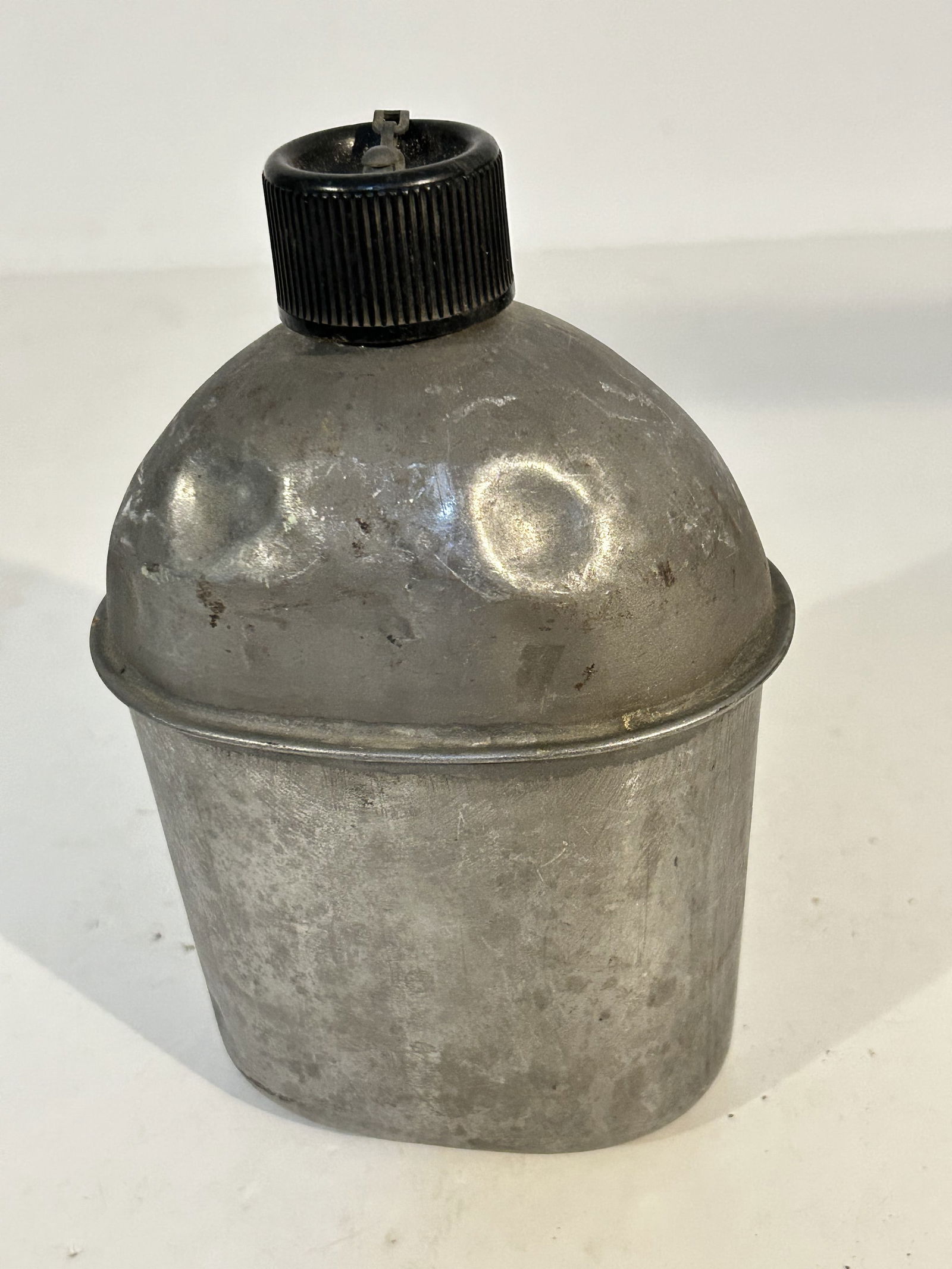 WWII US Military Canteen 1943 Swanson (1 of 5)