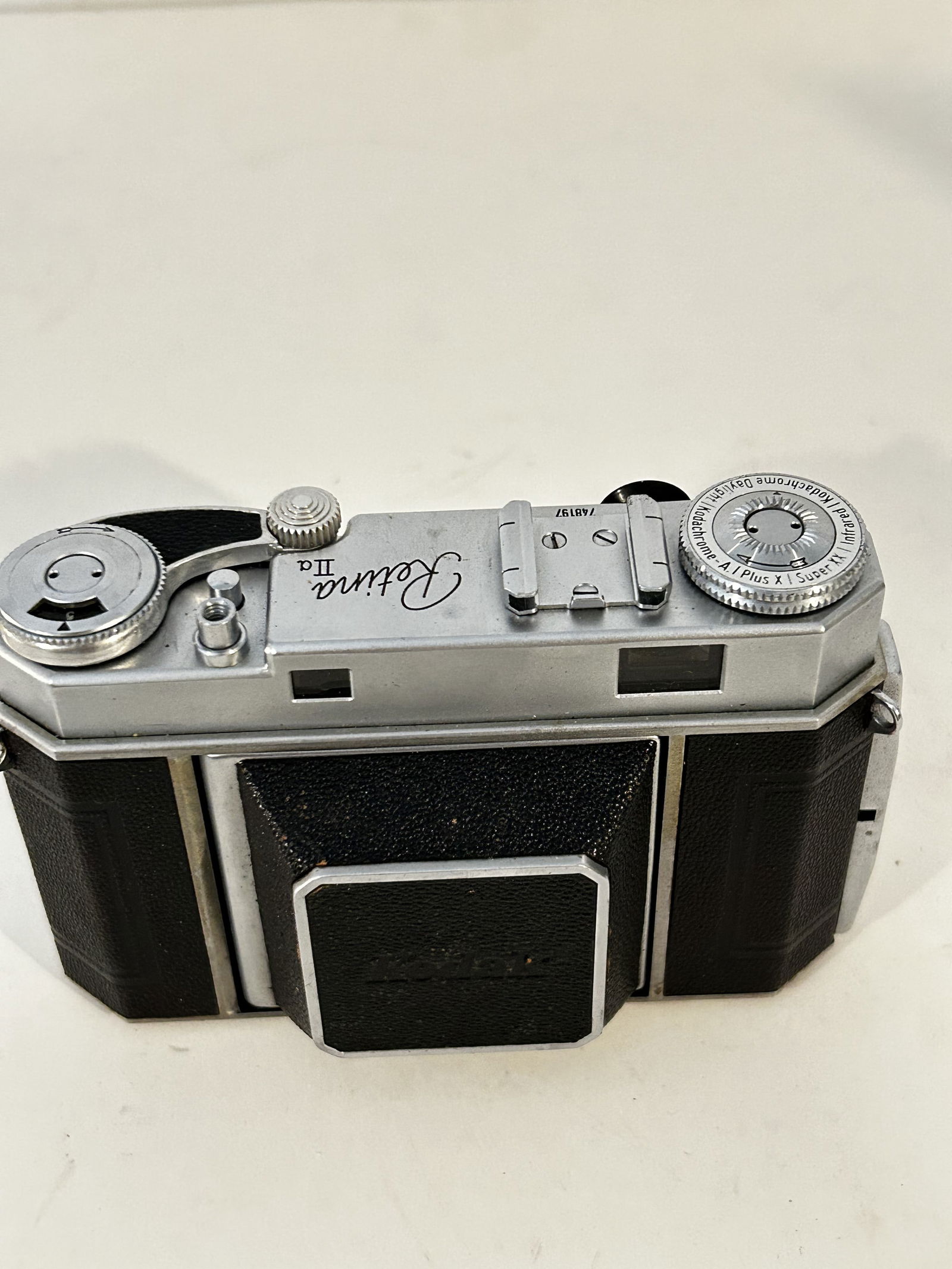 Kodak Retina IIa Vintage 35mm Rangefinder Film Camera W/ Xenon 50mm F2 works great!!! (1 of 8)