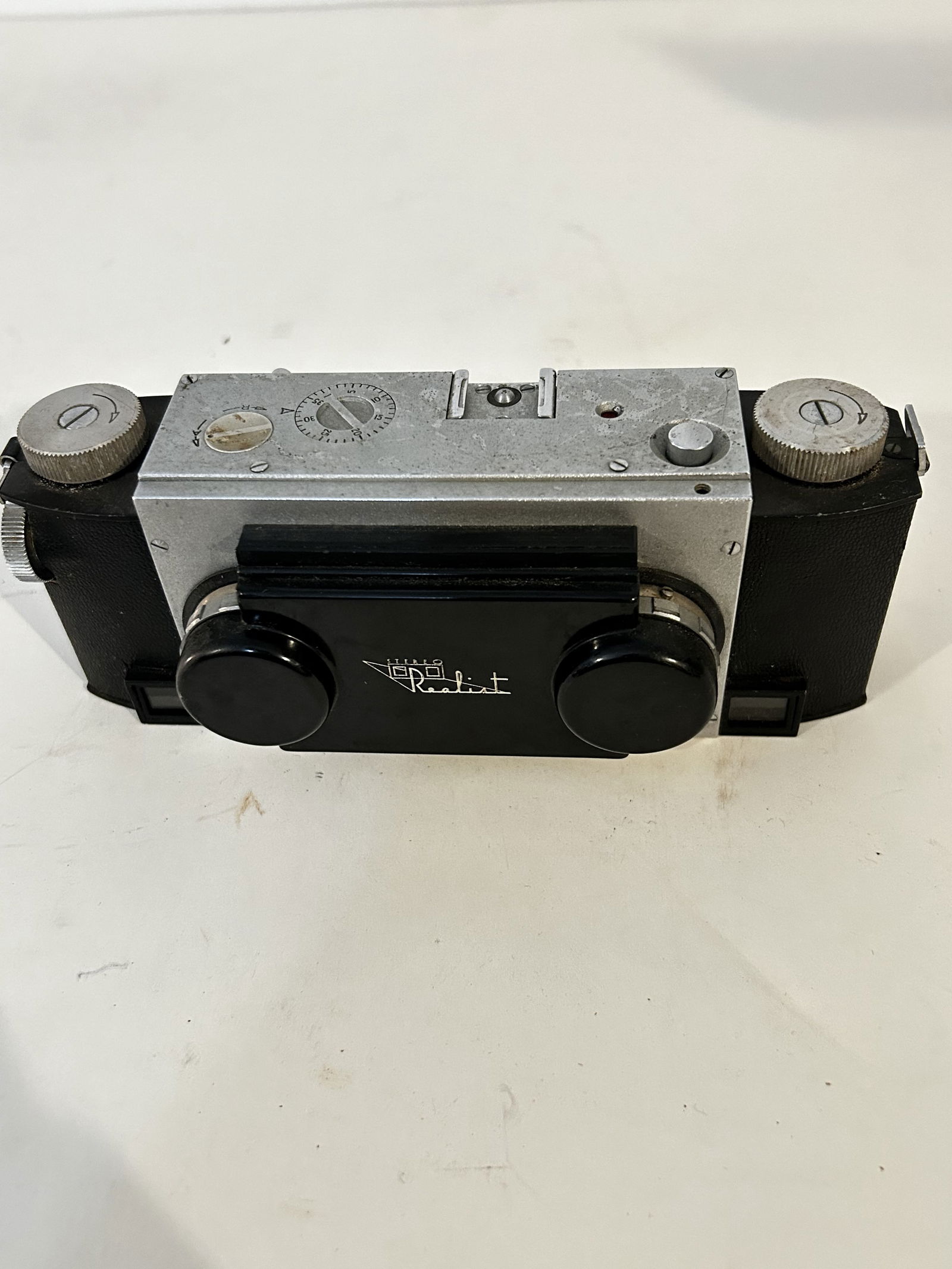 Vintage Stereo Realist 2.8 3D STEREO Film Camera. Lens Cover. Made in USA. Working (1 of 7)