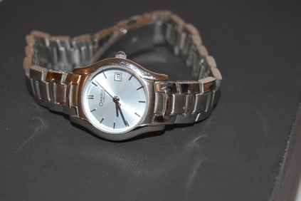 Bulova Womens Watch Silver Tone W/Date Stainless v6 works