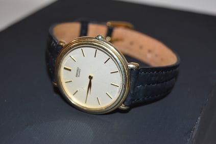 Seiko Ladies Dress Watch 7800-8029 Vintage Quartz Bracelet works