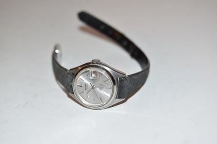 Vintage Ladies Seiko 23 Jewels special watch runs but cant change time