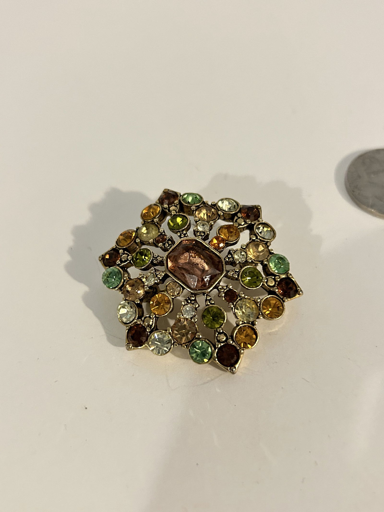 Vintage LIZ CLAIBORNE Flower Brooch Pin Gold Tone Multicolor Rhinestones (1 of 5)