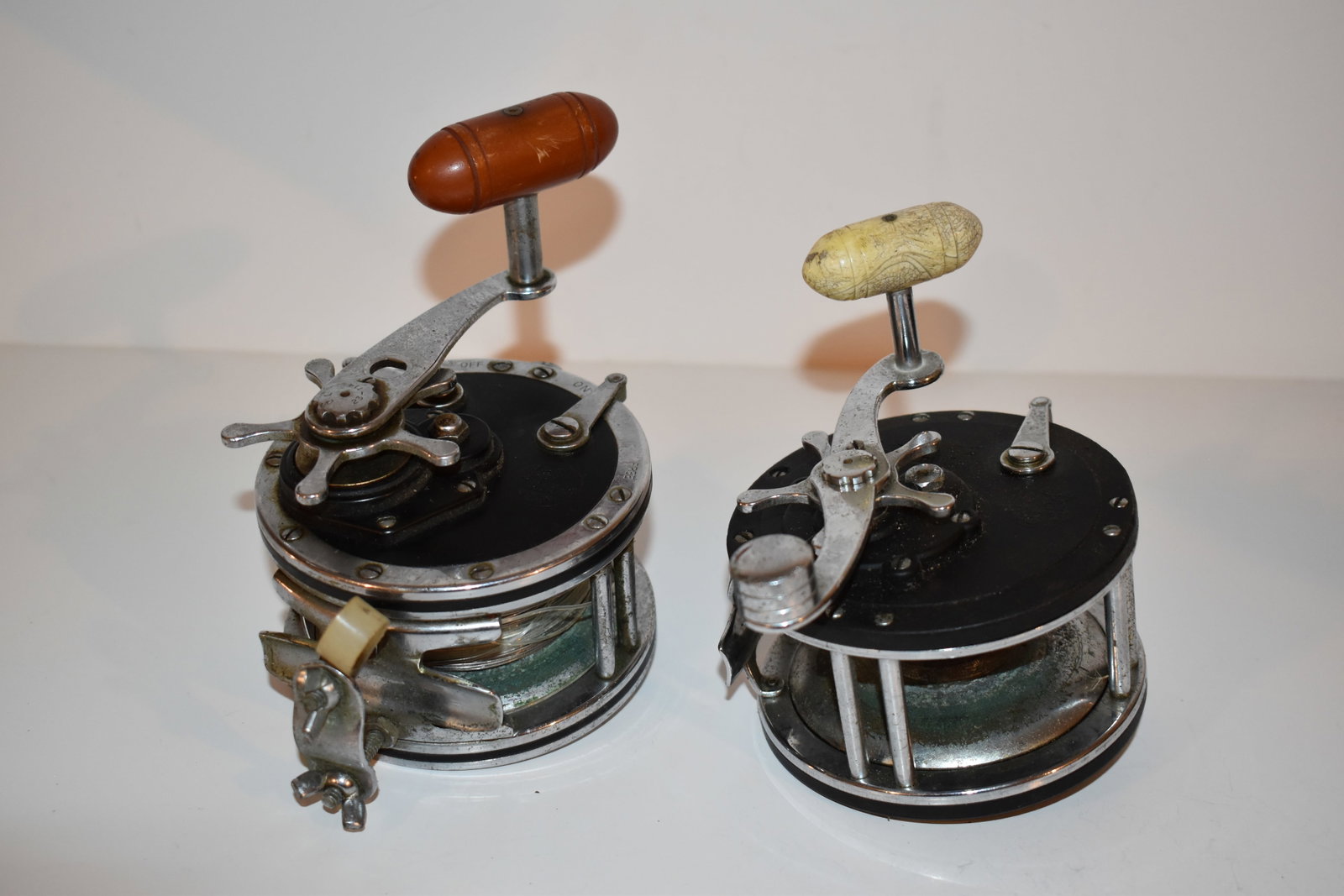 pair of vintage Peen Reels #349, #149: pair of vintage Peen Reels #349, #149 Please view all photos as they are part of the description and condition of this Item, Feel free to contact me with questions or picture requests! Used Item AS IS