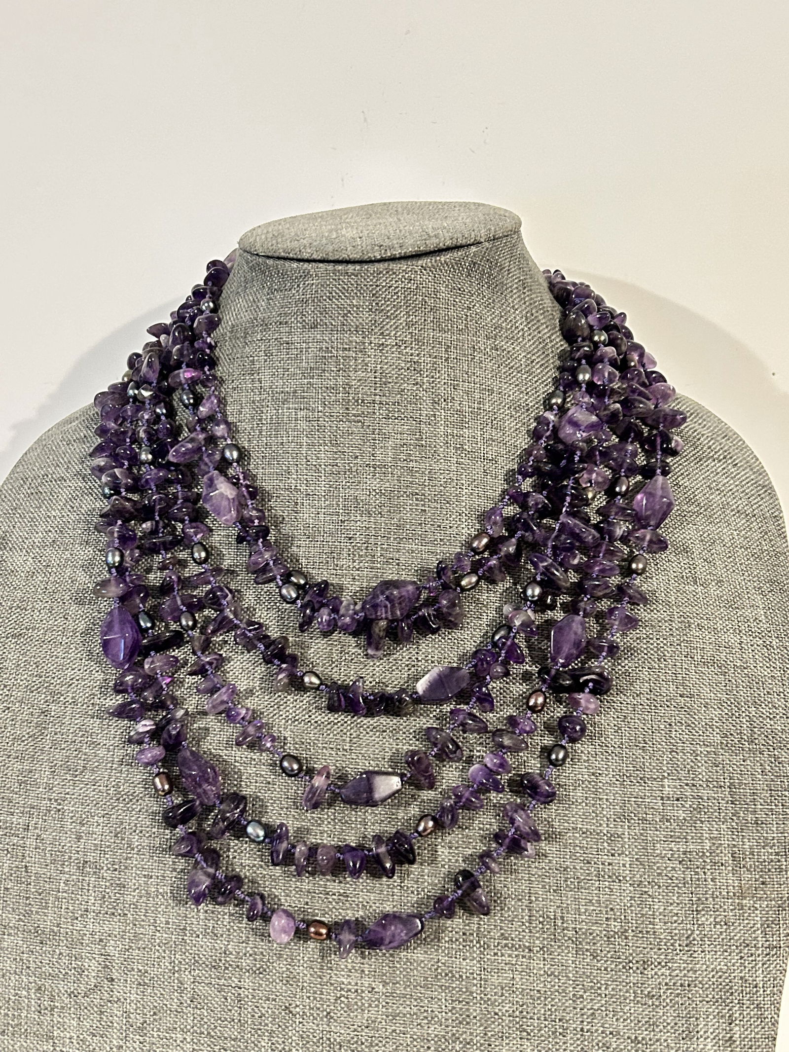 Vintage 6 strand Amethyst beaded Necklace 14" (1 of 4)