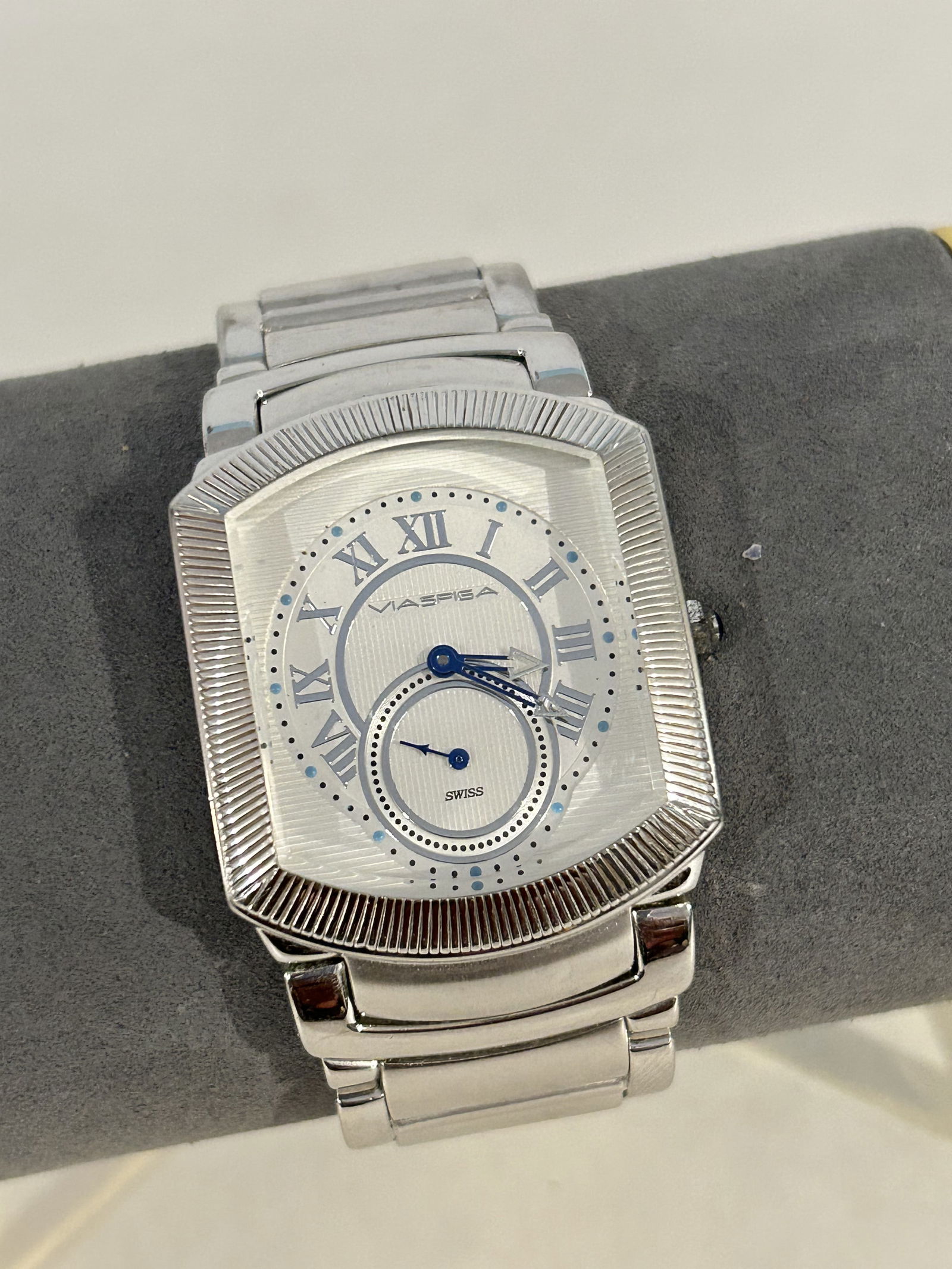 Vintage Via Spiga Swiss-Made Stainless Steel working Watch VS131S (1 of 4)