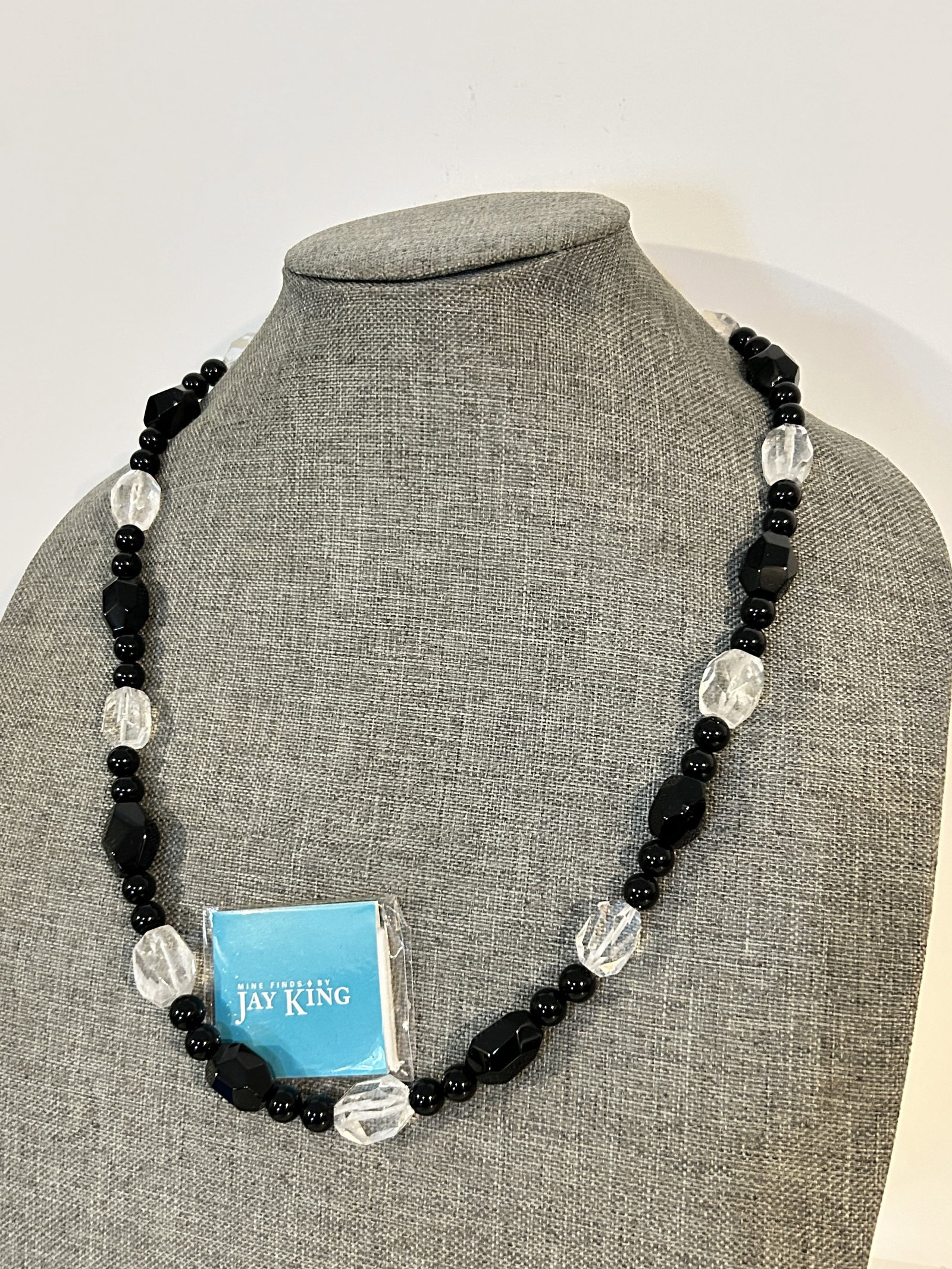 Vintage JAY KING Sterling Silver Onyx crystal Necklace 24": Vintage JAY KING Sterling Silver Onyx crystal Necklace 24" Please view all photos as they are part of the description and condition of this Item, Feel free to contact me with questions or picture requ