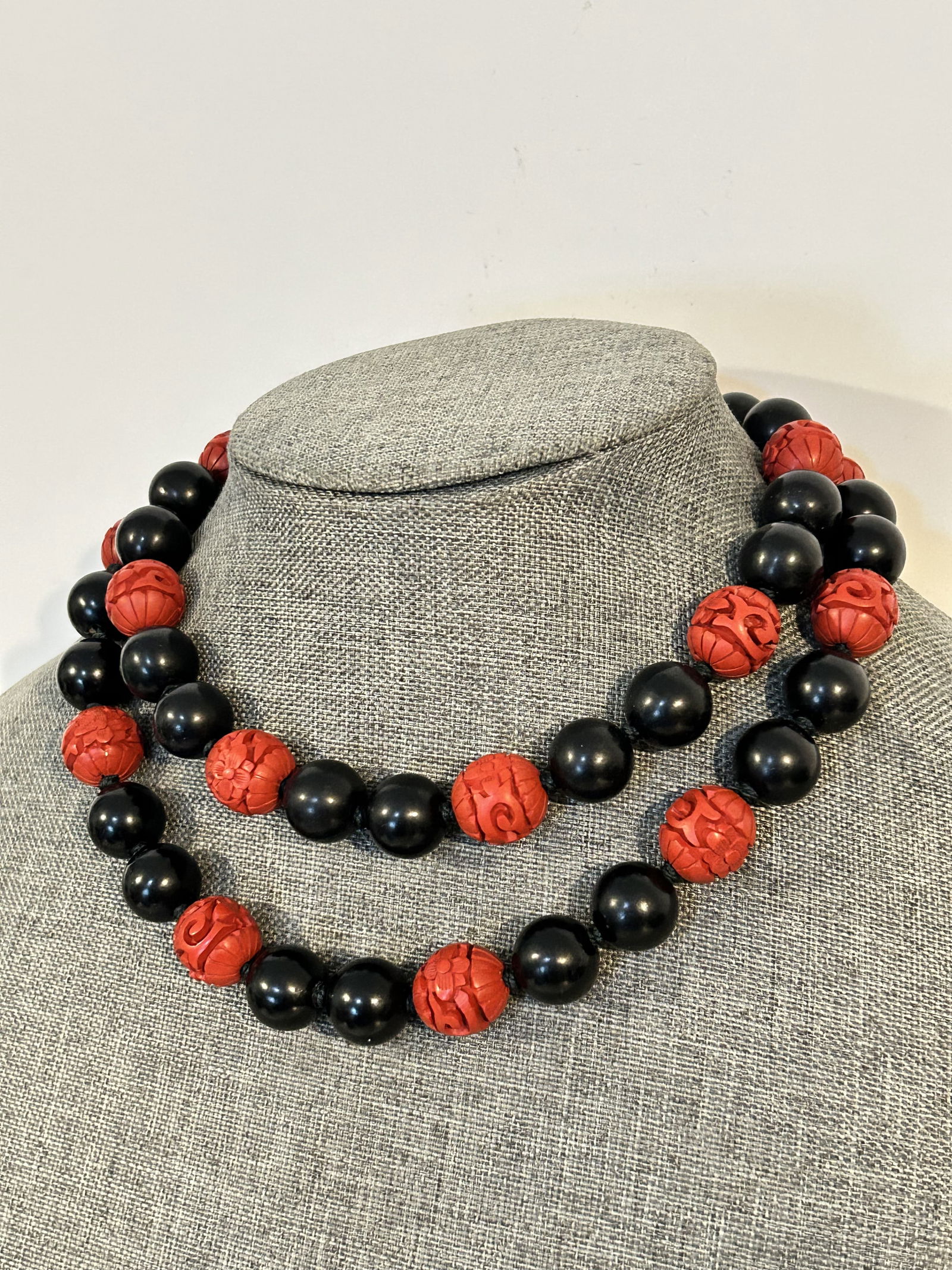 Vintage Red Cinnabar & Black Bead NECKLACE 32"long (1 of 6)