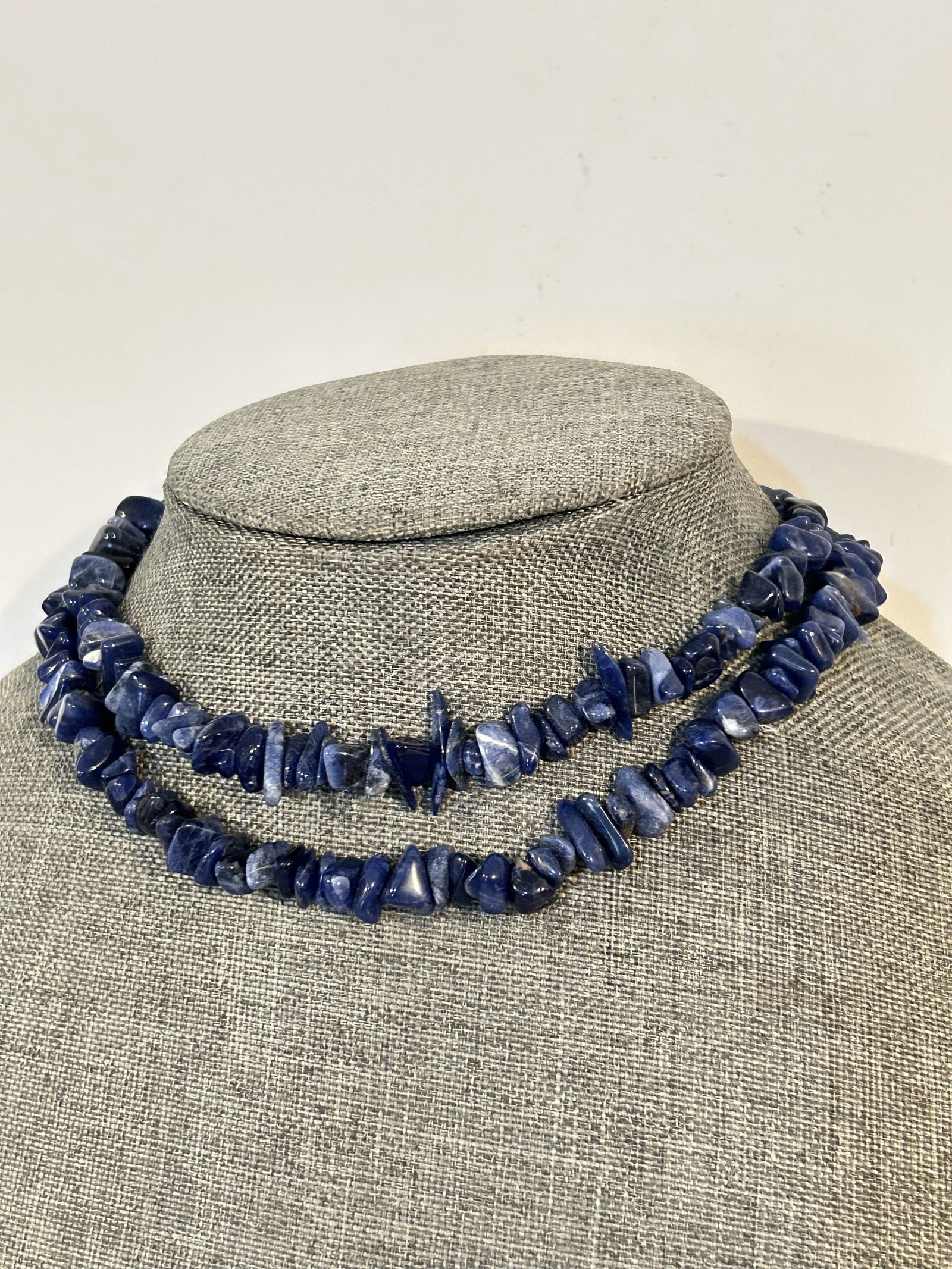 Vintage Necklace Eva Graham beaded necklace 26" (1 of 6)