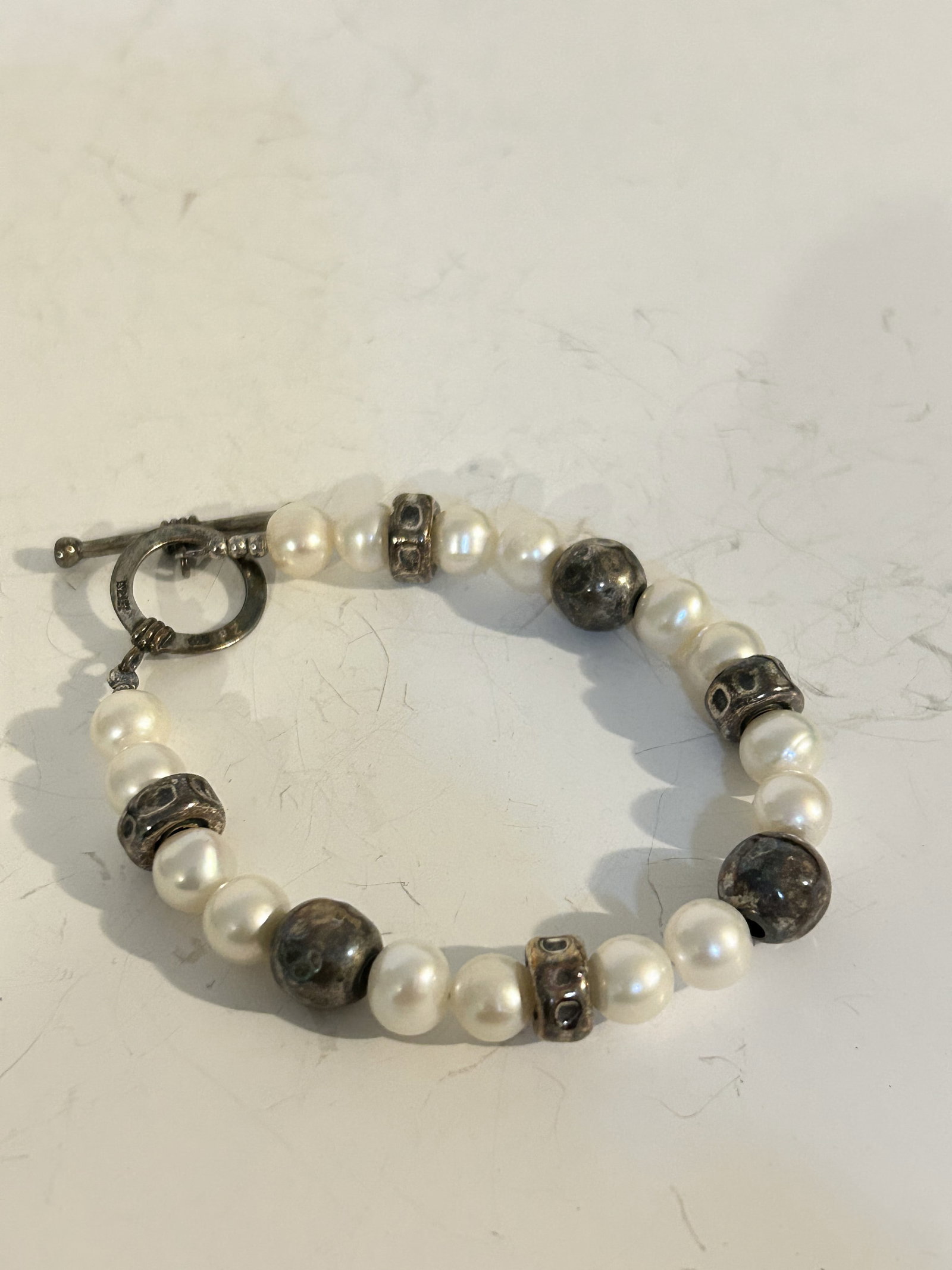 Vintage Israel Sterling Silver beaded Pearl Bracelet 8: Vintage Israel Sterling Silver beaded Pearl Bracelet 8” Please view all photos as they are part of the description and condition of this Item, Feel free to contact me with questions or picture r