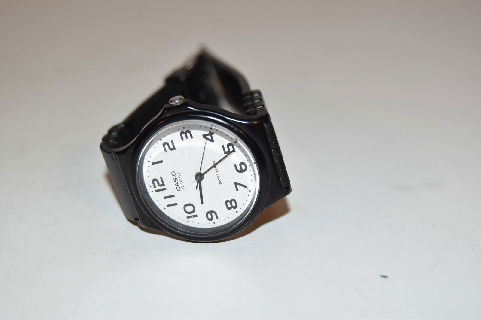 Vintage Casio black working Watch (1 of 4)