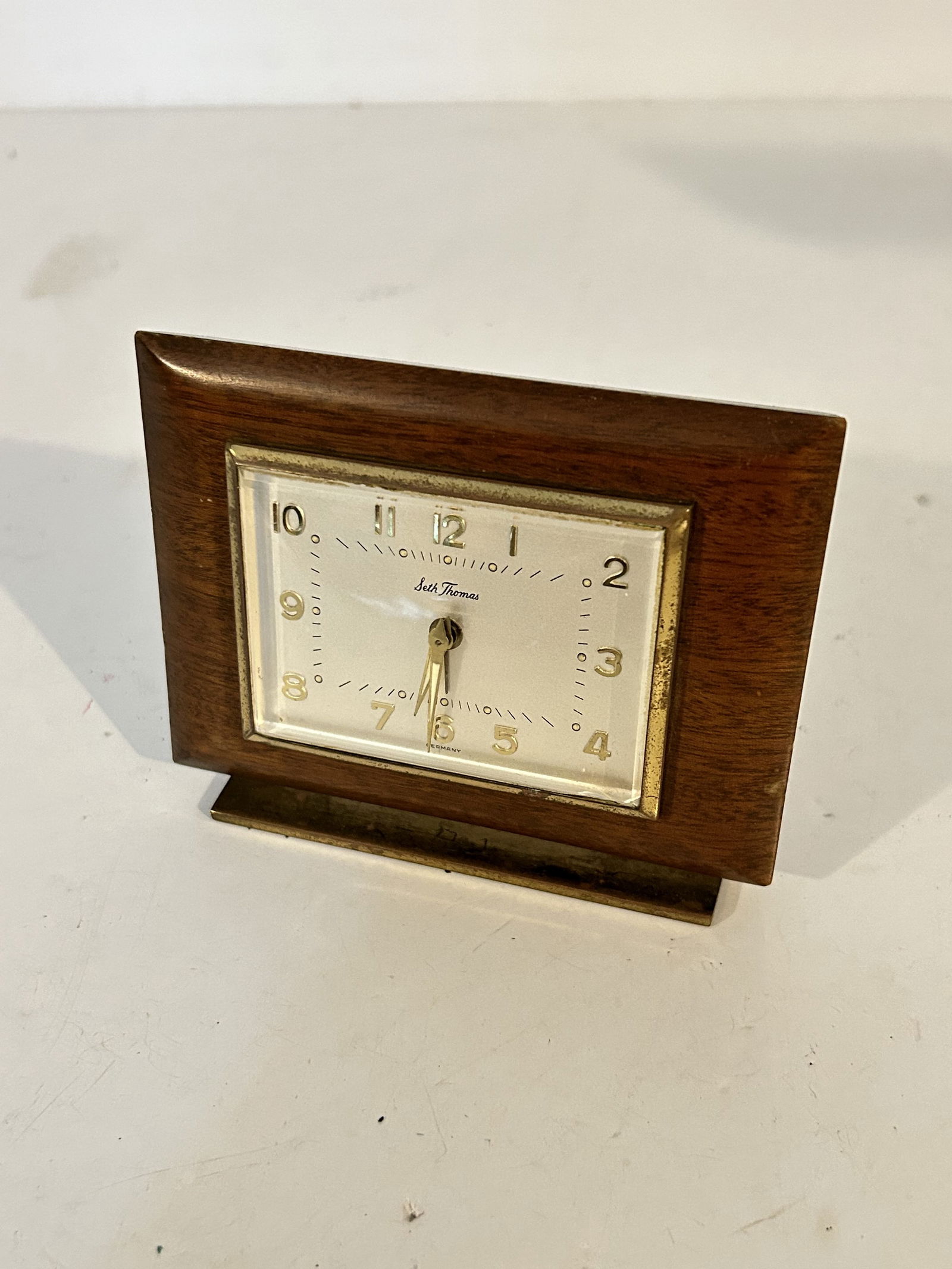 1935 Beautiful Wood Seth Thomas Desk Alarm Clock works (1 of 5)