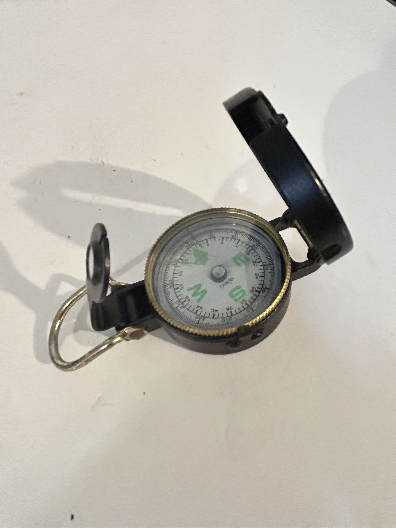 Vintage Engineers' Lensatic Compass For Scouts Metal Case (1 of 4)