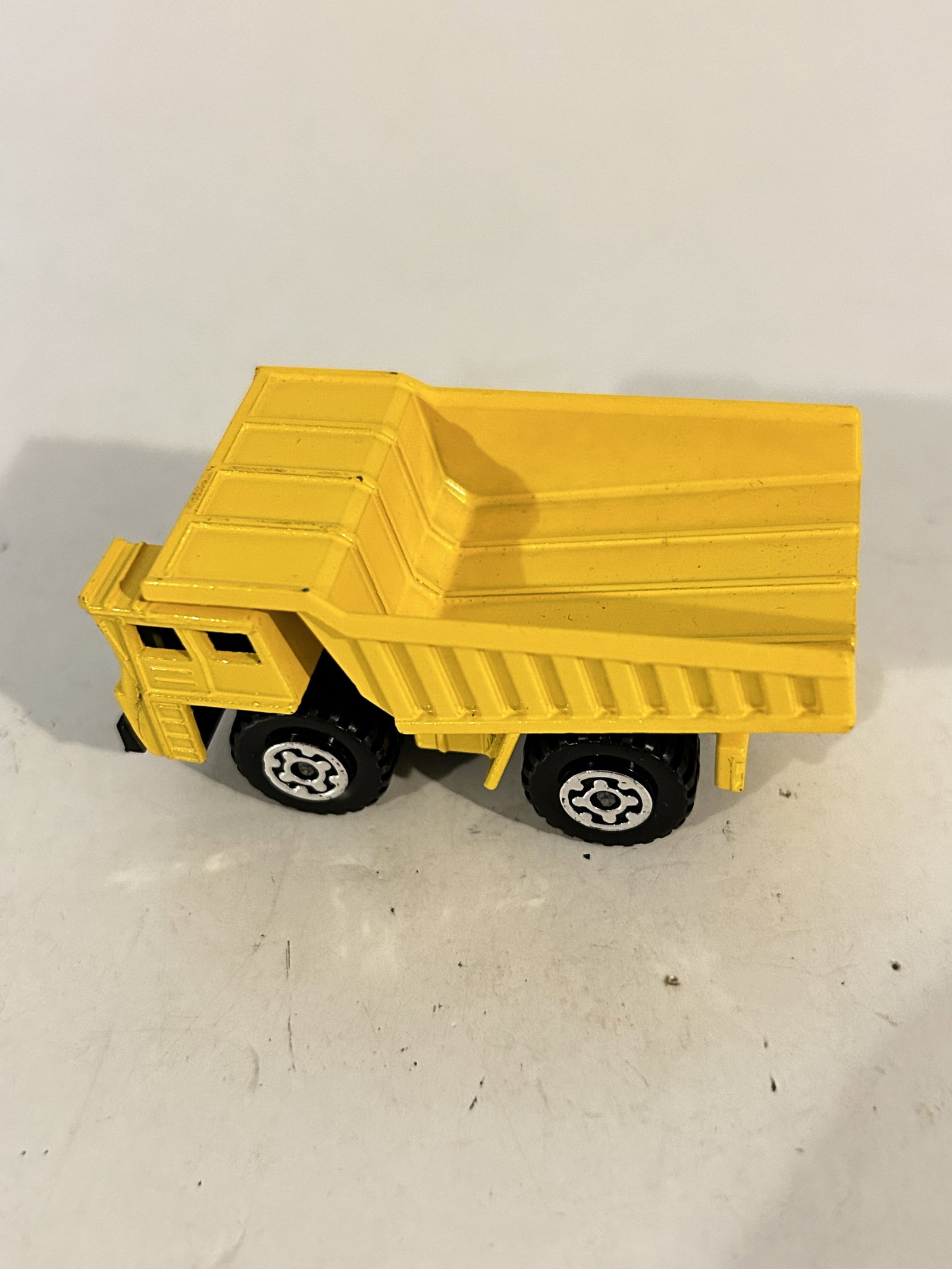 Vintage Match box car FAUN DUMP TRUCK #58: Vintage Match box car FAUN DUMP TRUCK #58 Please view all photos as they are part of the description and condition of this Item, Feel free to contact me with questions or picture requests! Used Item A