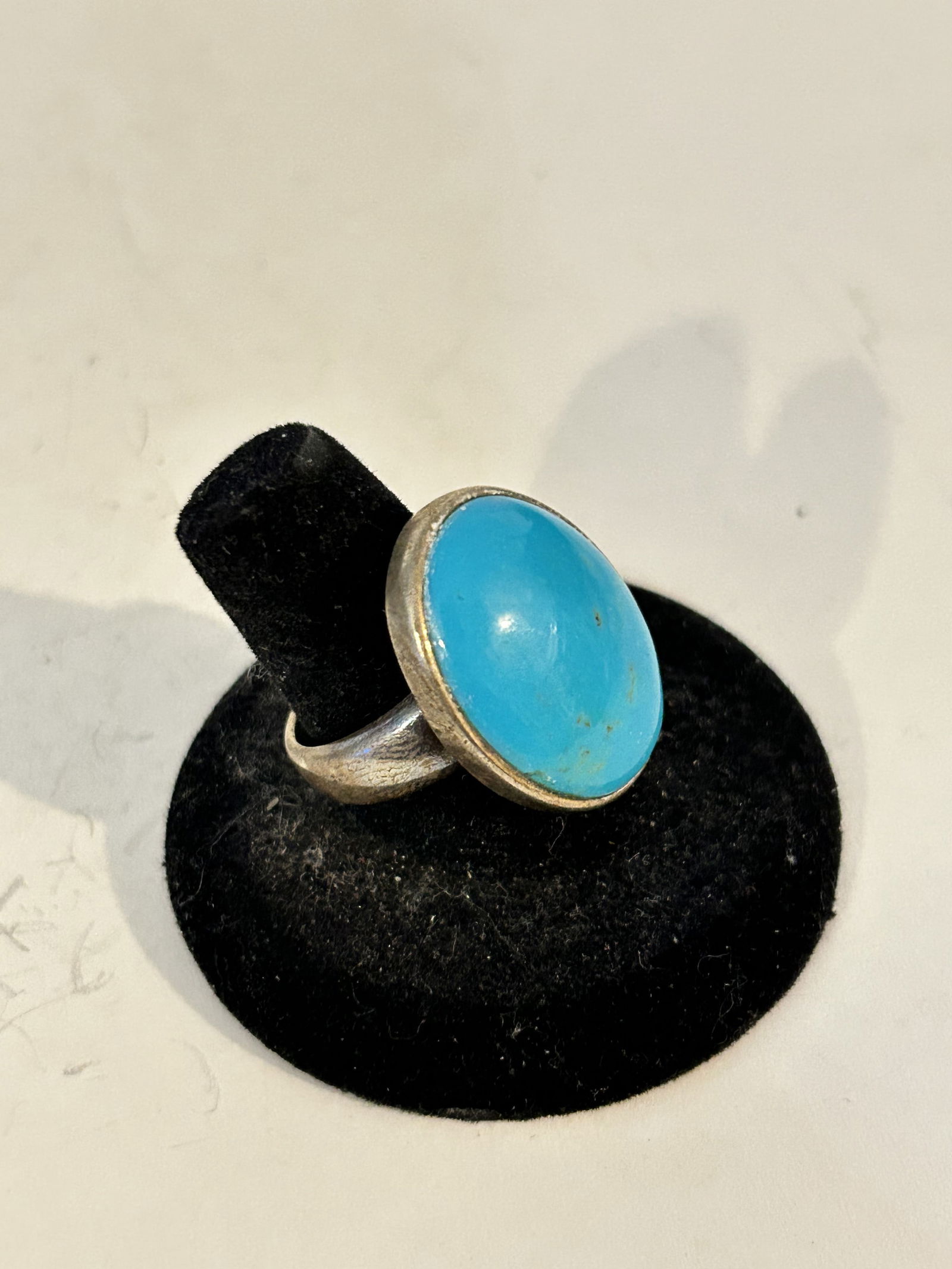 Vintage Sterling Silver Turquoise Ring sz 8 (1 of 4)