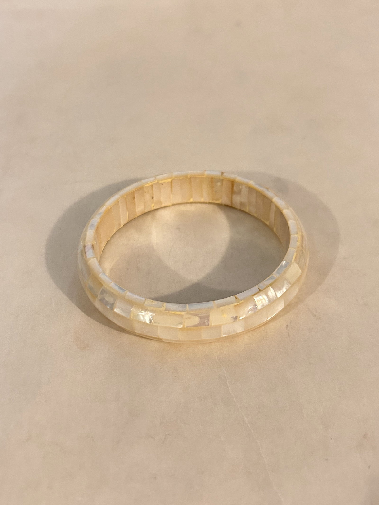 Mother of Pearl MOP Inlay Bangle Bracelet Vintage 8" (1 of 4)