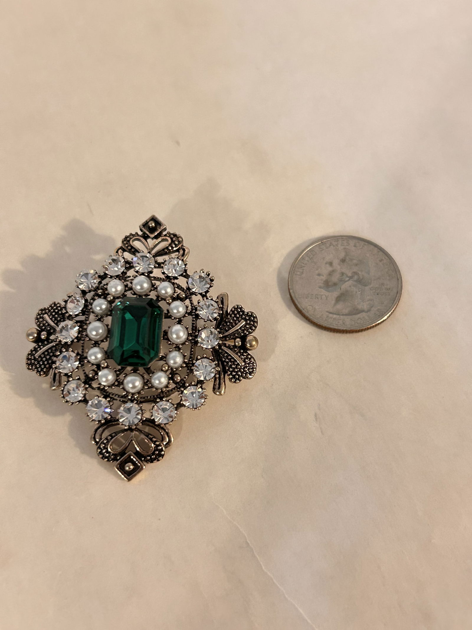 Vintage High End Brooch (1 of 4)