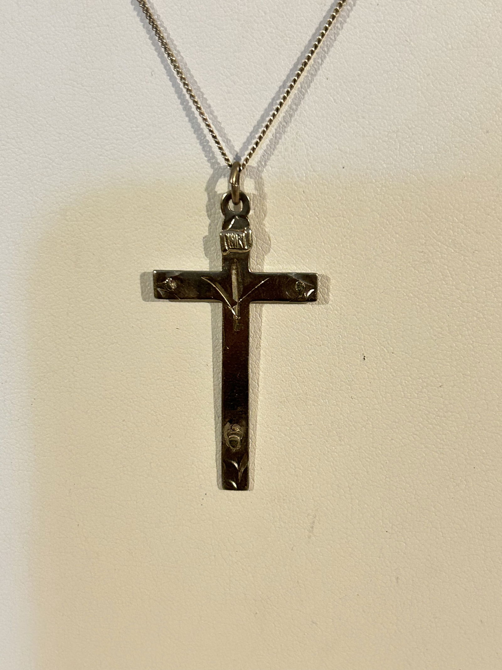 Vintage Sterling Silver cross Inri engraved pendant Necklace 18" (1 of 5)