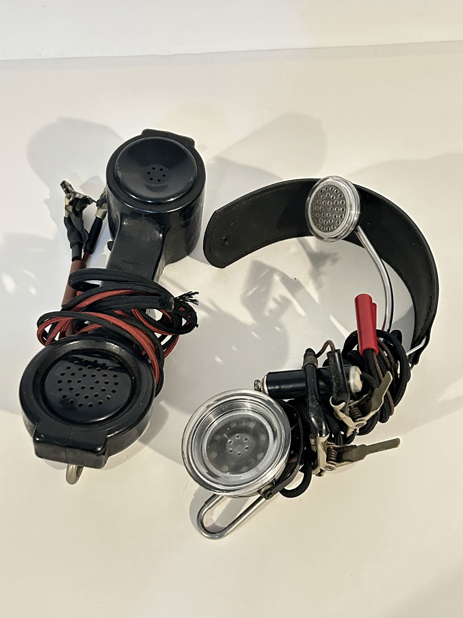 Vintage Bell System Western Electric Lineman Test Phone & headset (1 of 5)