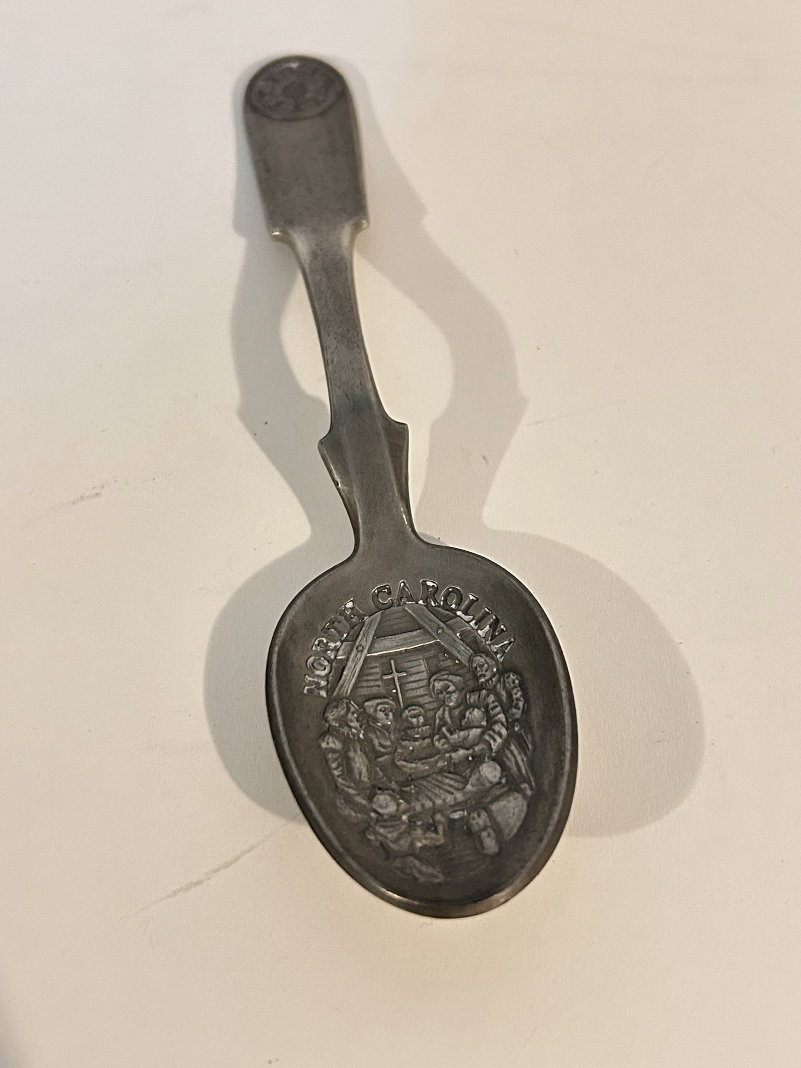 Vintage North Carolina Pewter Spoon: Vintage North Carolina Pewter Spoon Please view all photos as they are part of the description and condition of this Item, Feel free to contact me with questions or picture requests! Used Item AS IS