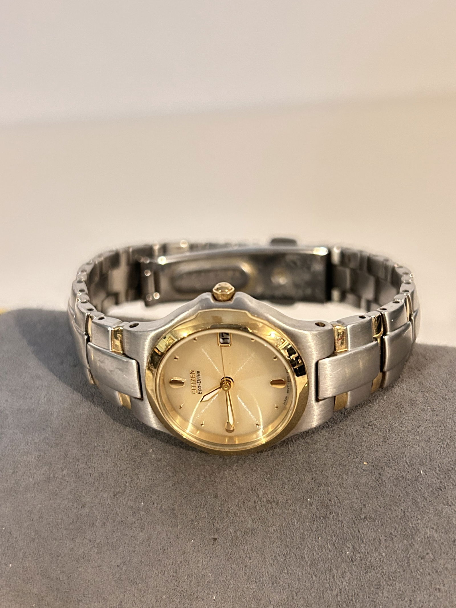 vintage citizen eco drive watch working (1 of 6)