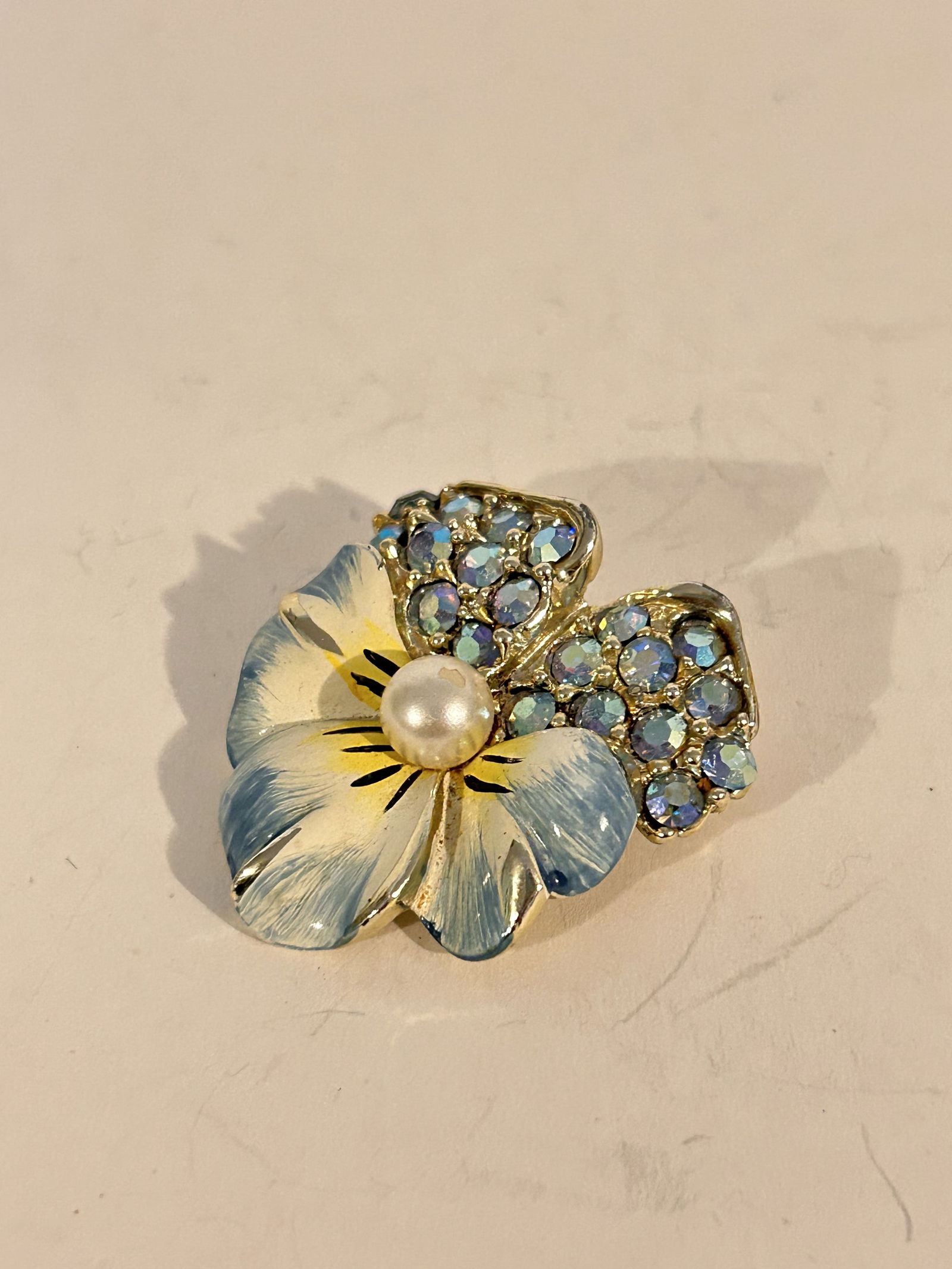 Vintage Enamel flower floral rhinestone brooch (1 of 4)