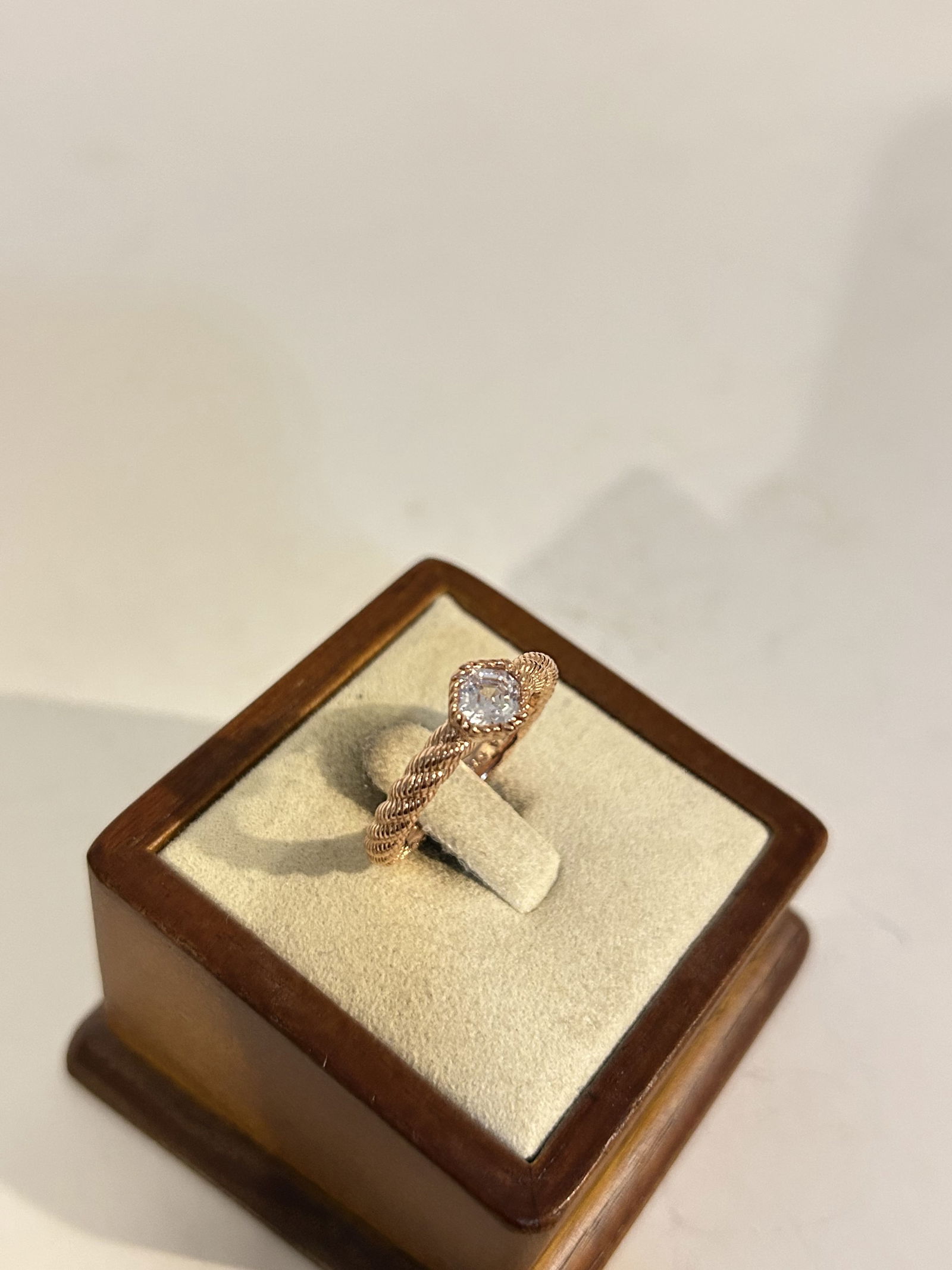 Vintage Sterling Silver Judith Ripka Ring sz 7 (1 of 5)