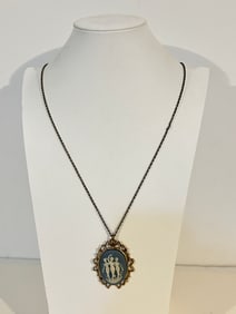 Vintage delf cameo pendant Necklace Sz 32 "