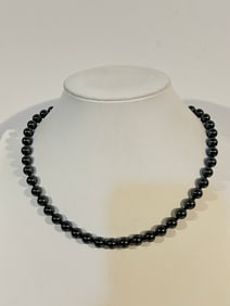 Vintage Hematite/black beaded Necklace Sz 17"