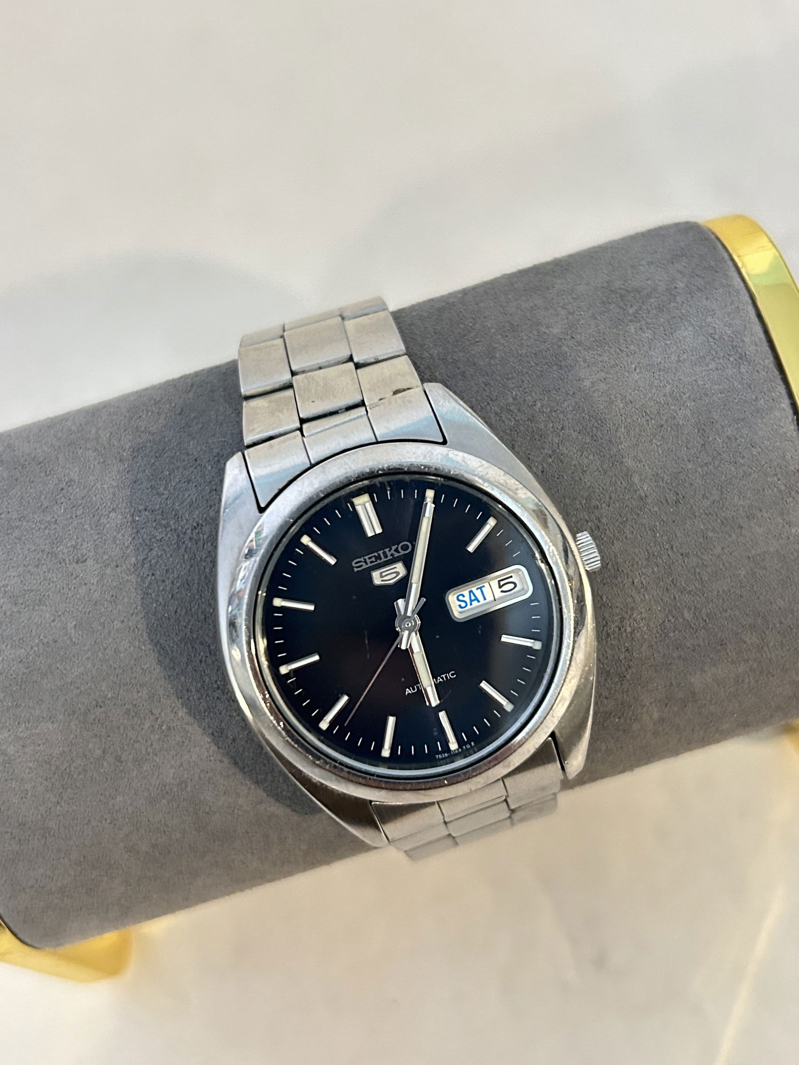 Vintage Seiko 5 Automatic Men's Black Watch Date style 7s26 works great!!! (1 of 6)