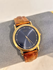 Vintage Men’s Seiko black Dial Gold tone Watch 5Y94-8009 Works great!!! Needs bat