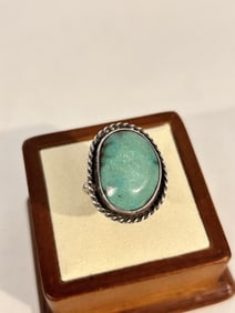 Vintage Navajo Sterling Silver Turquoise Twist Ring sz 7