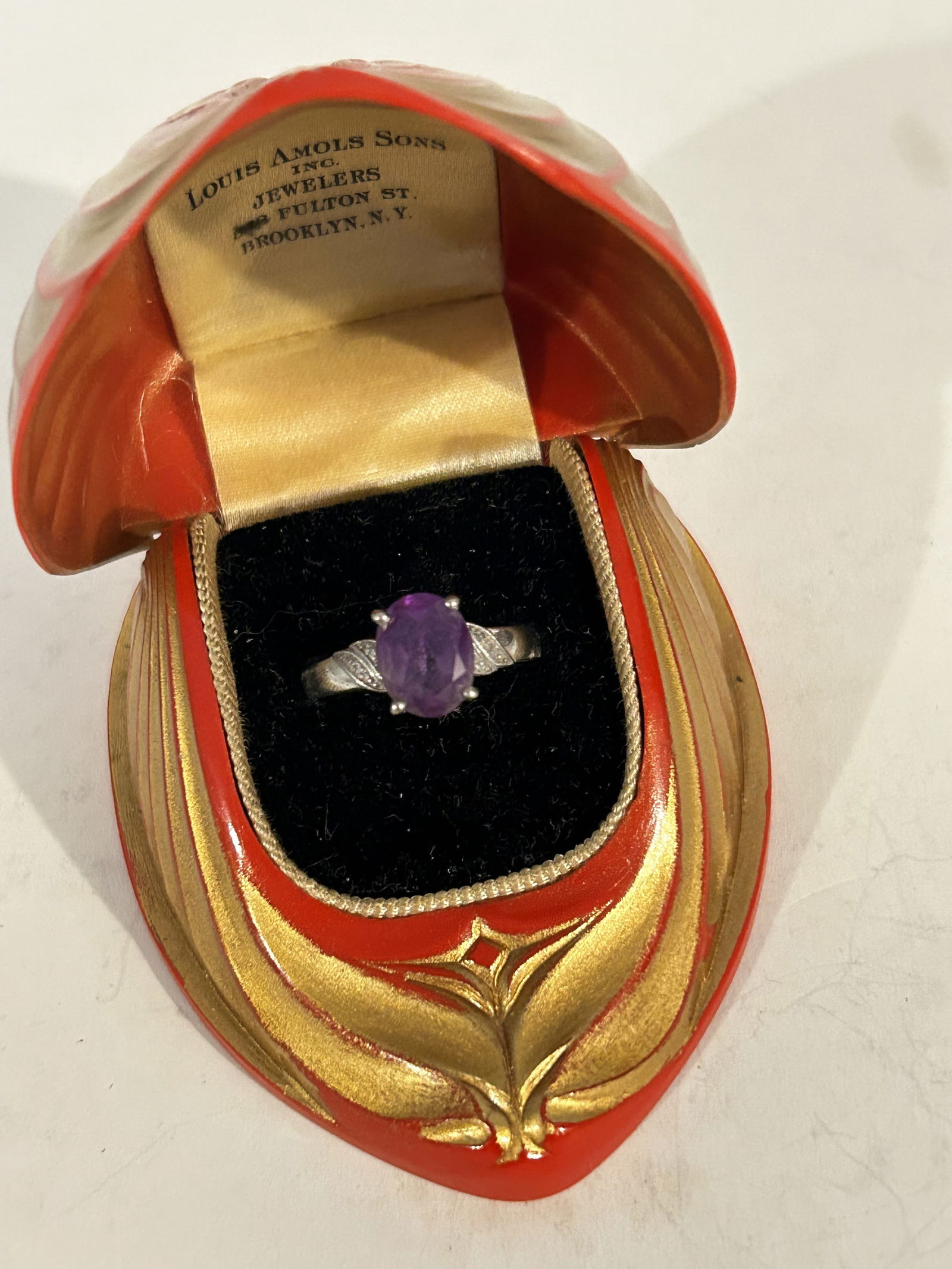 Vintage Sterling Silver Amethyst Ring sz 7 vintage holder (1 of 9)