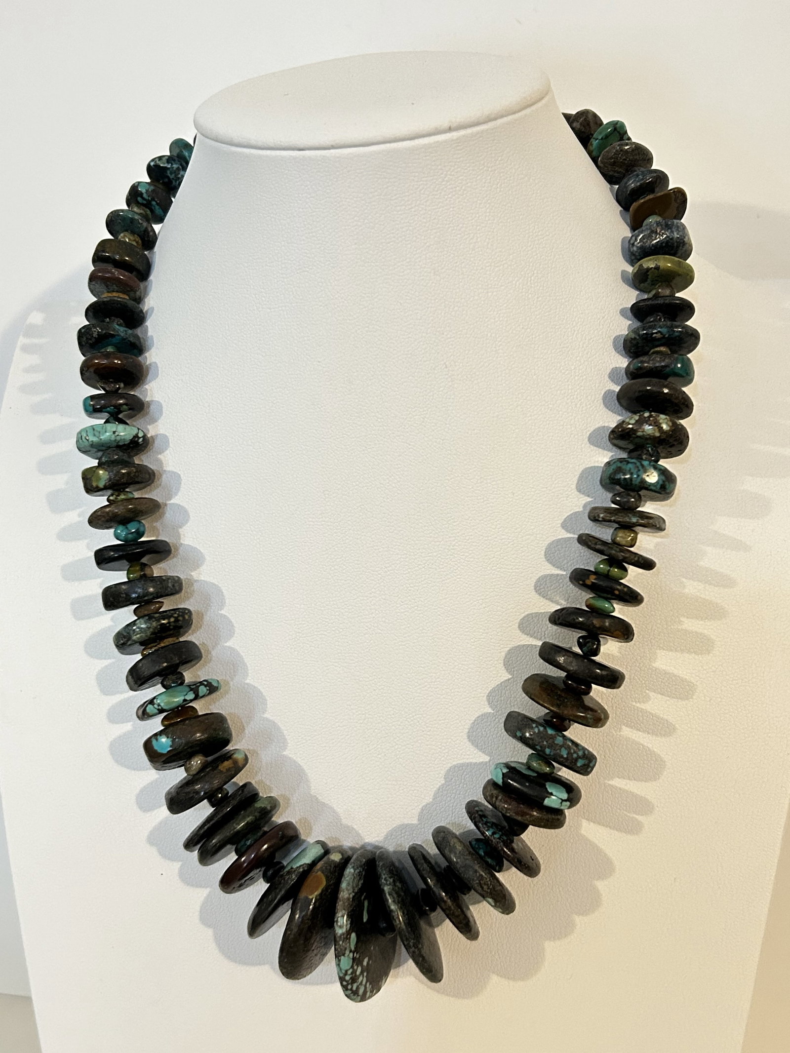 Jay King Mine Finds DTR Turquoise Graduated Beaded Necklace 19" 152 grams (1 of 5)