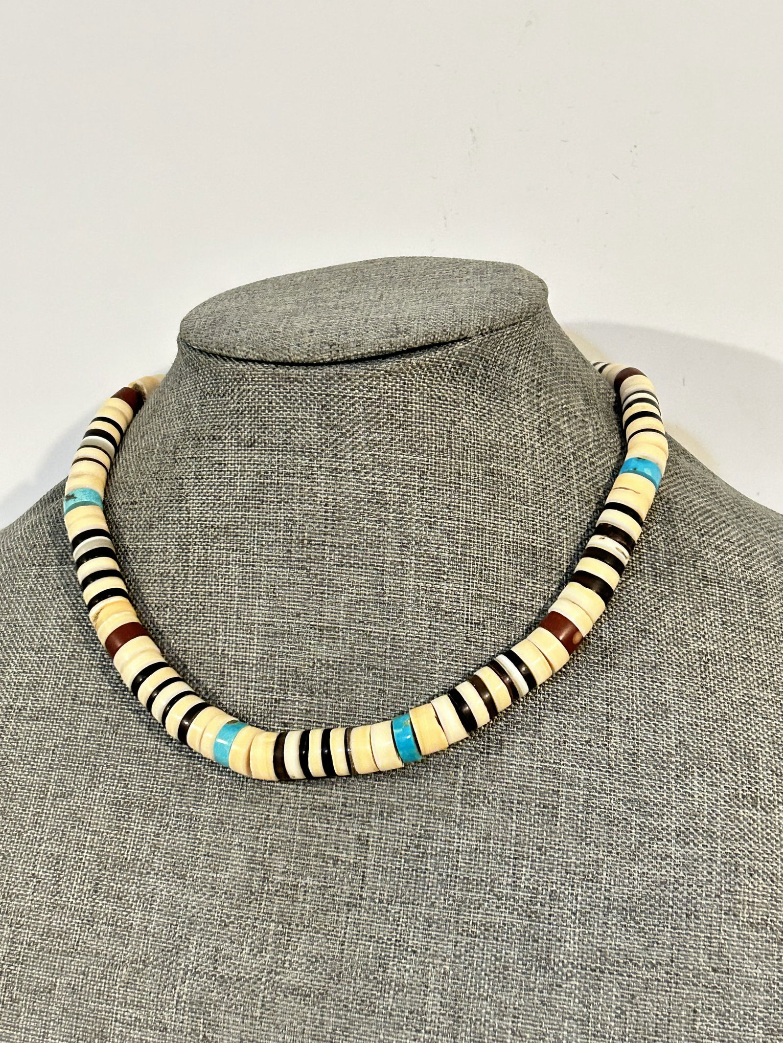 Vintage Santo Domingo Sterling Silver & Turquoise Heishi Seashell multi gem stone Necklace 16" (1 of 5)