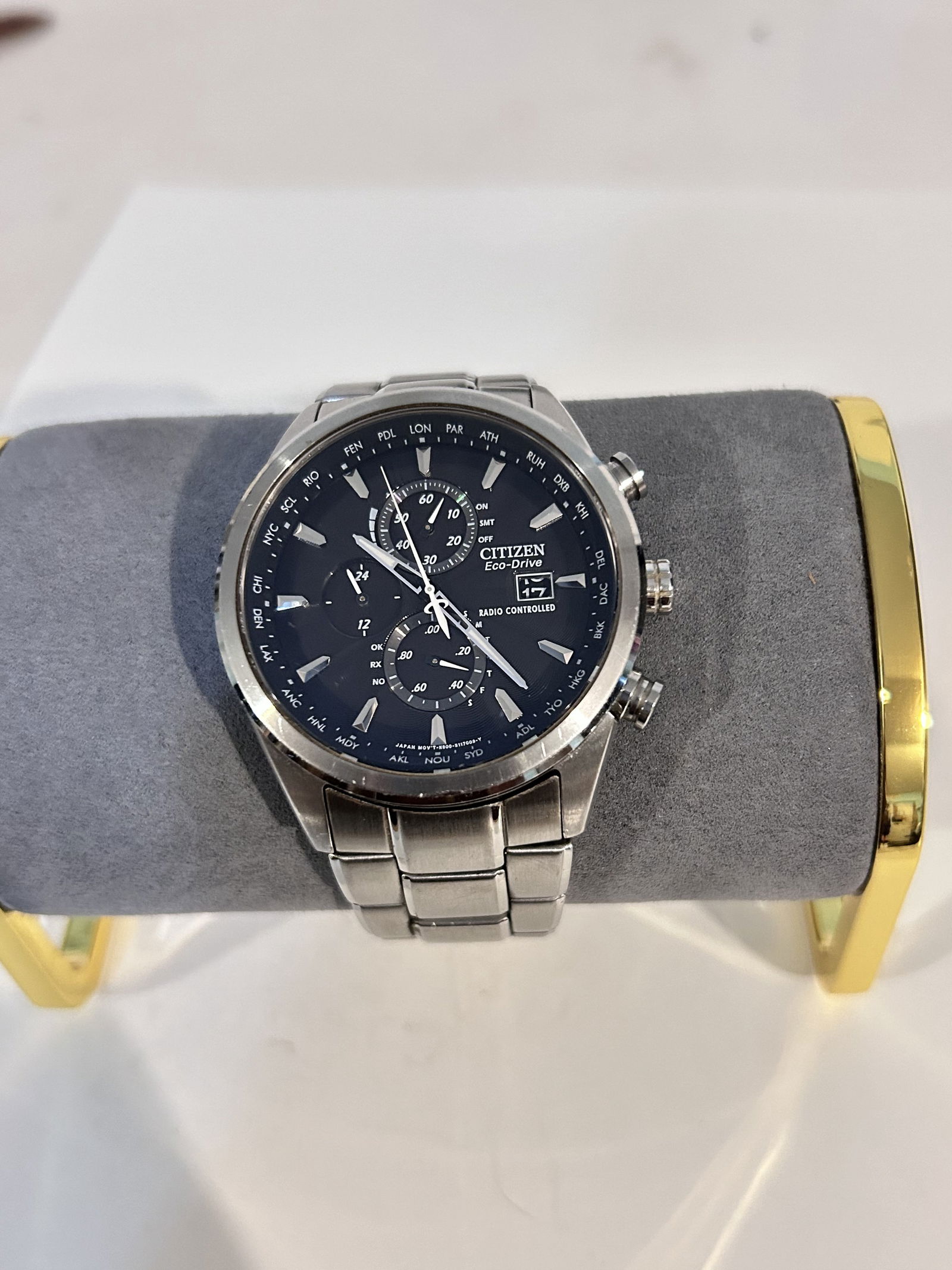 Citizen Eco-Drive Mens Chronograph Wrist Watch Model # H800 works great!!! (1 of 5)