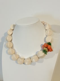 Vintage white beaded enamel elegant Necklace 17"
