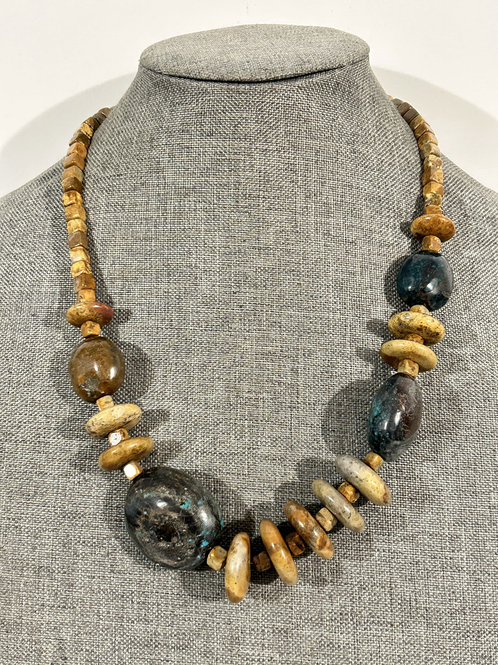 Jay King Mine Finds Ceremonial Turquoise Sterling Necklace 25": Jay King Mine Finds Ceremonial Turquoise Sterling Necklace 25" Please view all photos as they are part of the description and condition of this Item, Feel free to contact me with questions or picture 