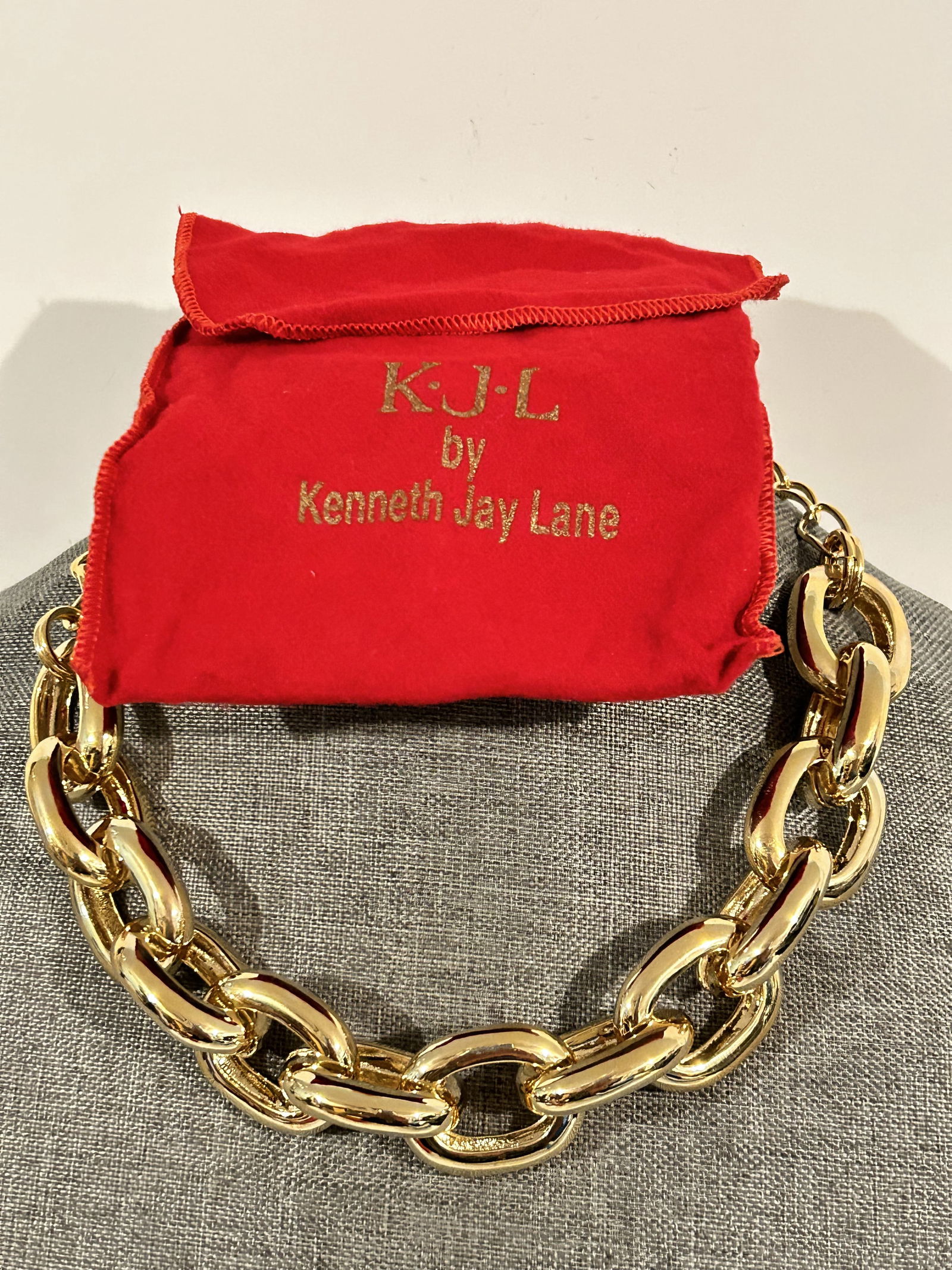 Vintage KJL by Kenneth Lane Chunky Gold tone Statement Necklace 18" (1 of 6)