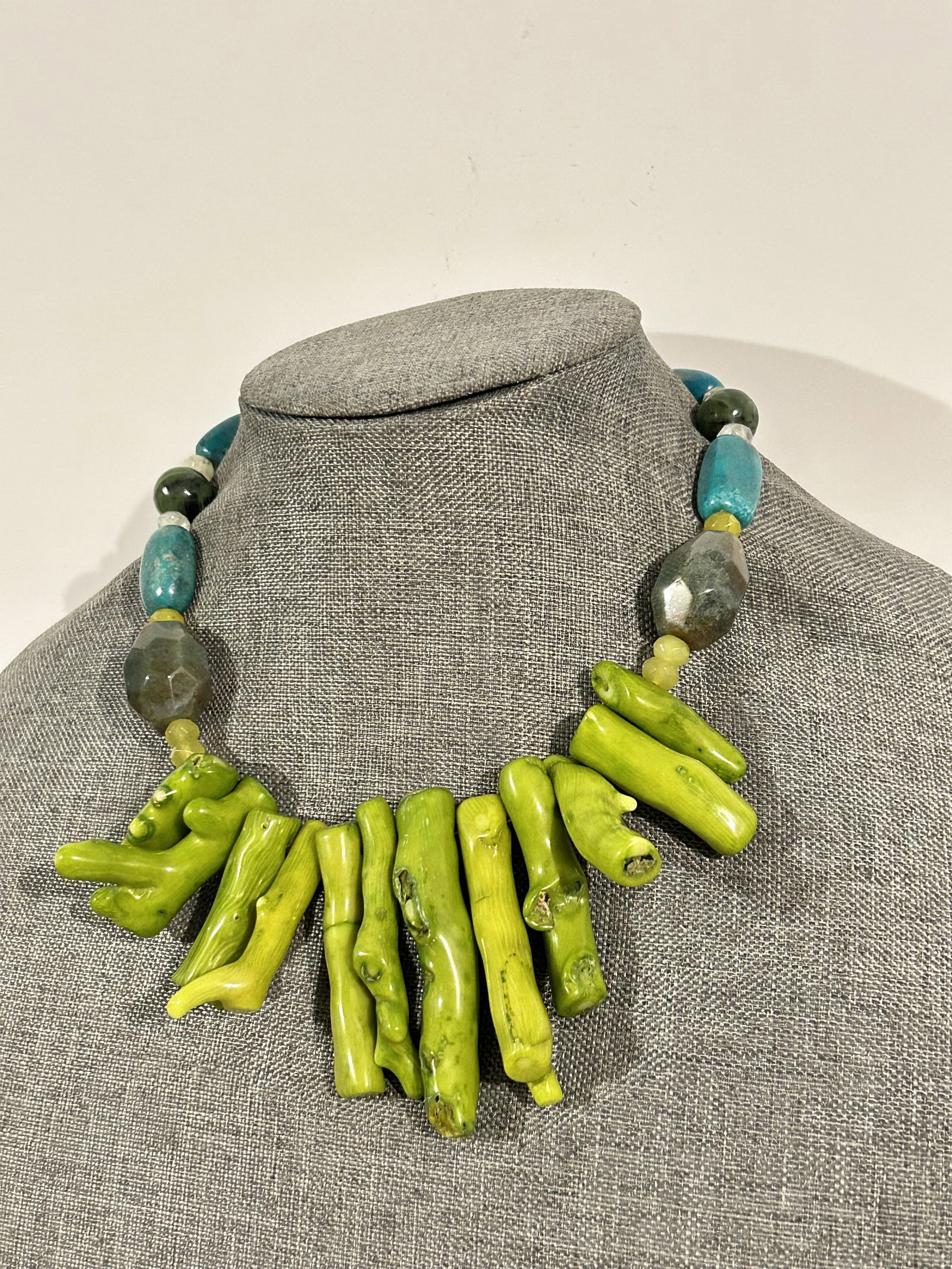Authentic BARSE Sterling Silver Coral Jasper Turquoise Jade Quartz Necklace 14" New: Authentic BARSE Sterling Silver Coral Jasper Turquoise Jade Quartz Necklace 14" New Please view all photos as they are part of the description and condition of this Item, Feel free to contact me with 