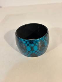 Vintage wide bright blue acrylic Bracelet Sz 8"
